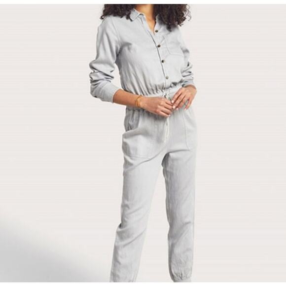 Faherty Pants - Faherty Arlie Day Jumpsuit Stone Gray Size L Minimalist Comfort Utility Classic